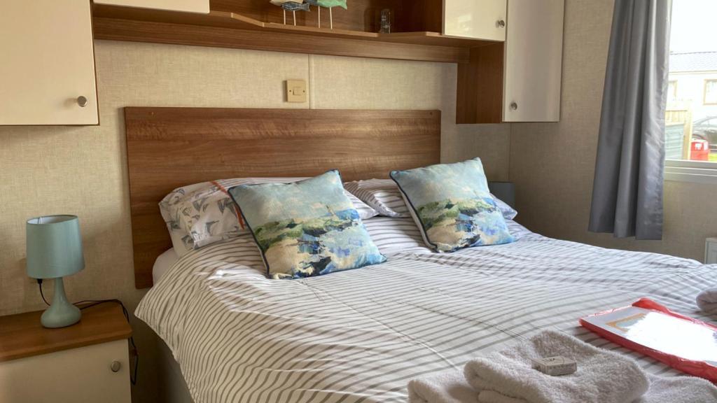 Captain's Quarters B67 Brixham
